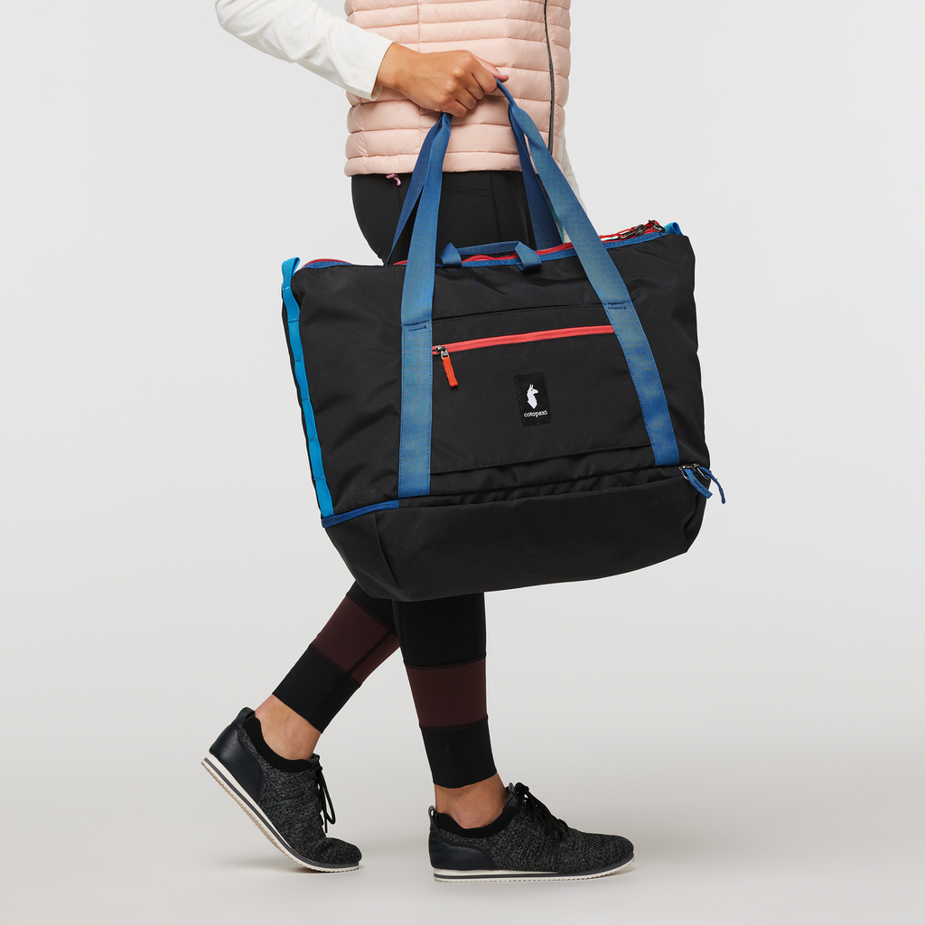 Viaje 35L Weekender Bag