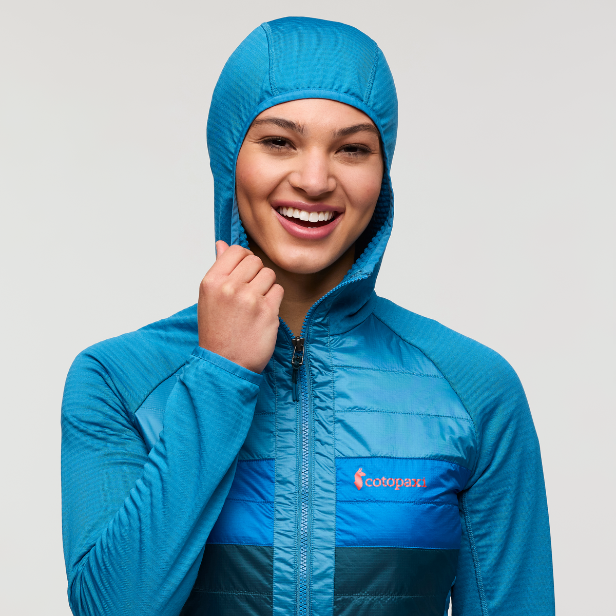 Capa Hybrid Insulated Hooded Jacket - Women's
