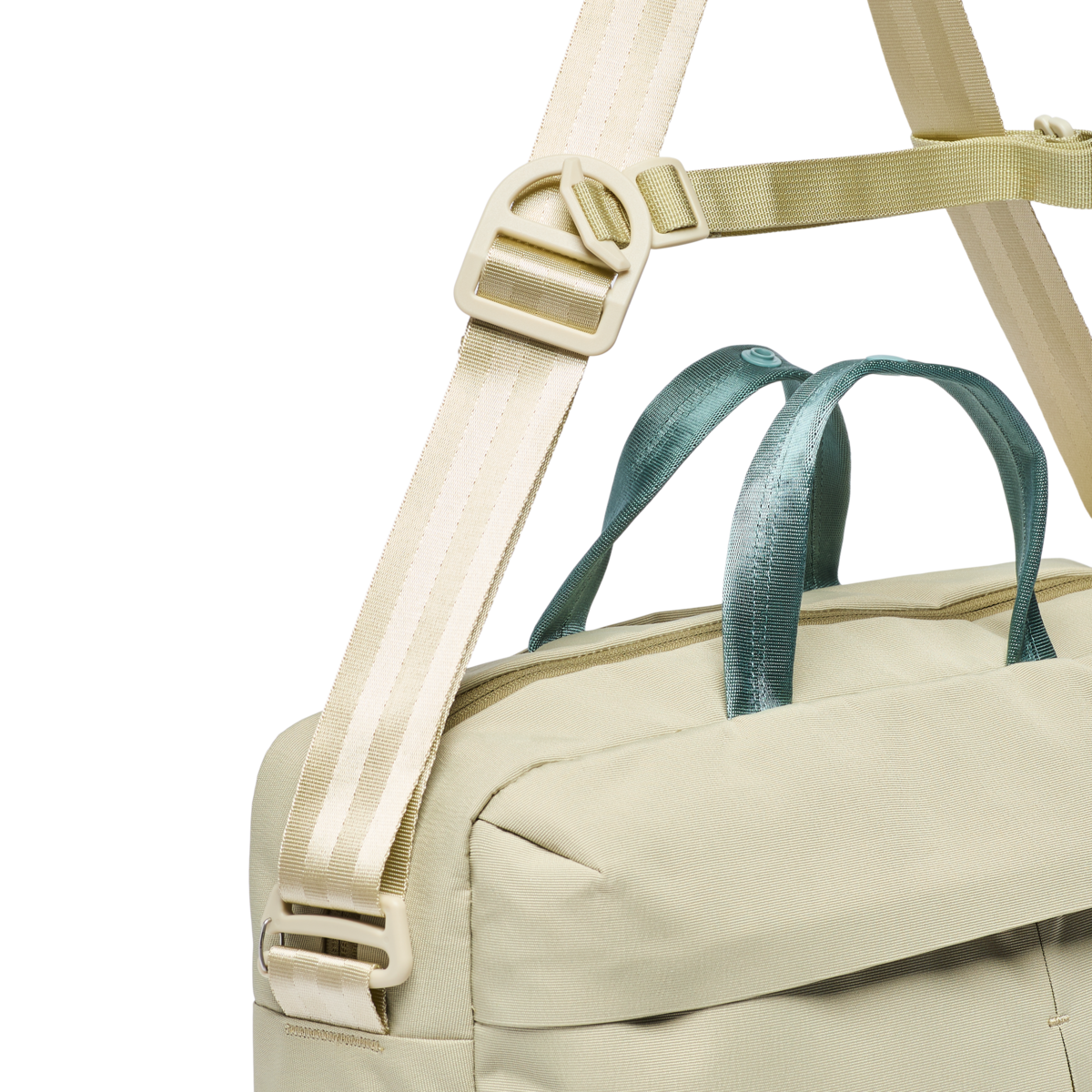 Mente 15L Messenger Bag