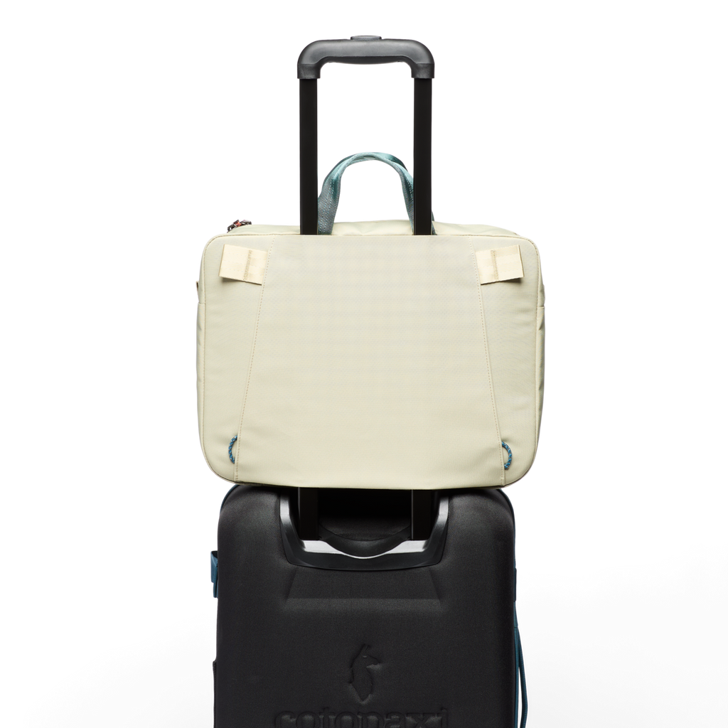 Mente 15L Messenger Bag